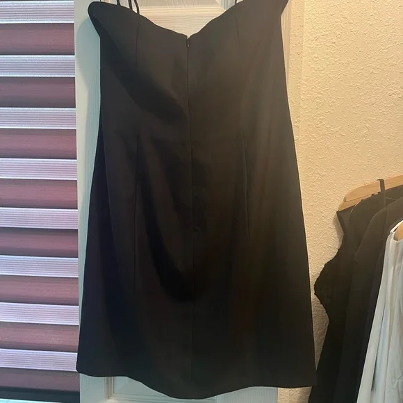 🖤NWOT🖤REFORMATION PLUNGE STRETCH SPAGHETTI STRAP LITTLE BLACK DRESS SIZE 8 - Picture 3 of 6